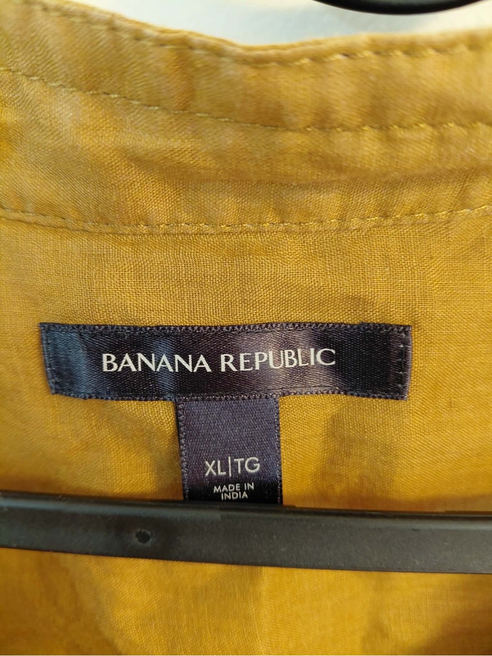 Banana Republic Mustard Short-Sleeve Button-Down Linen Top - Picture 3 of 3